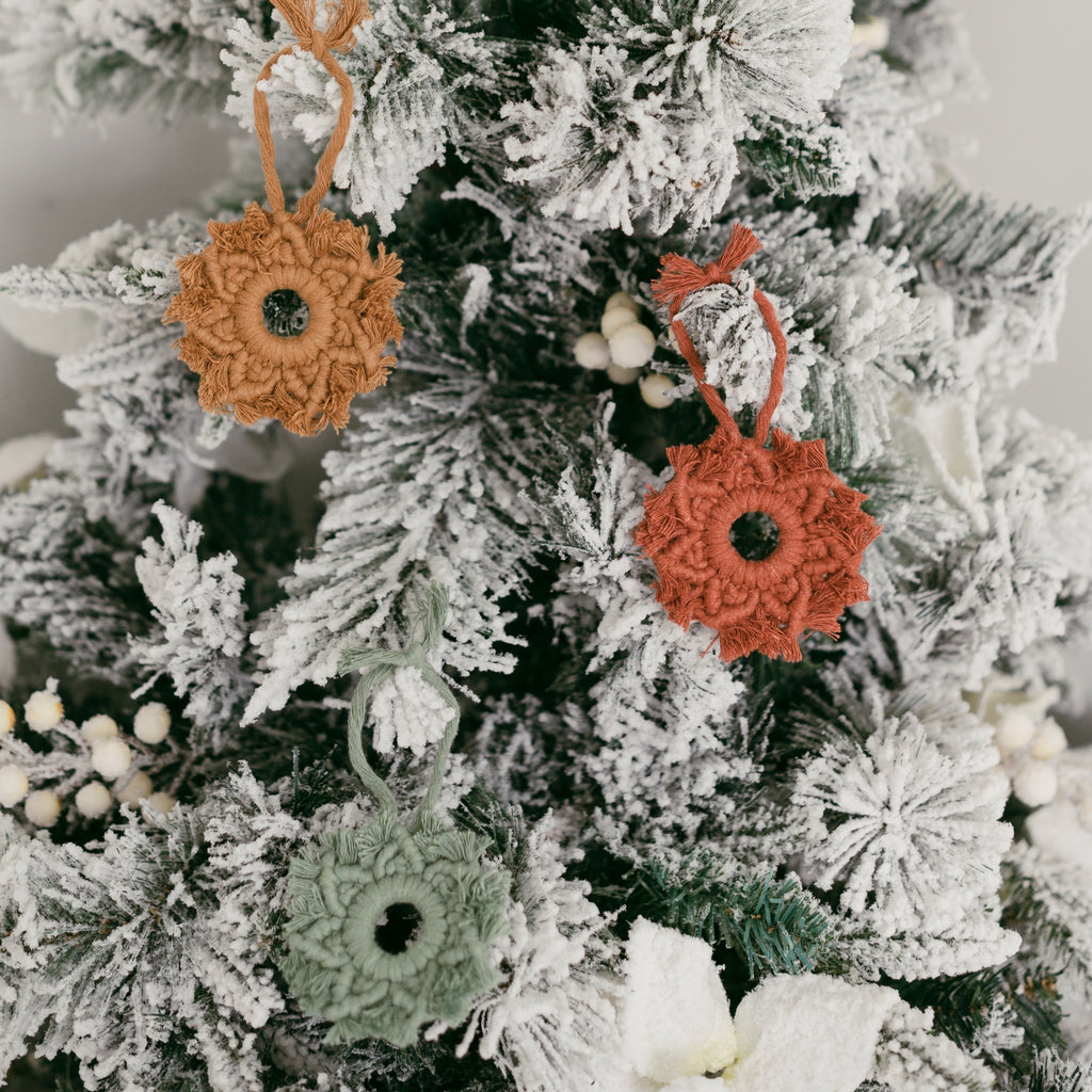 Macramé Ornament - Snowflake - Wild Rose