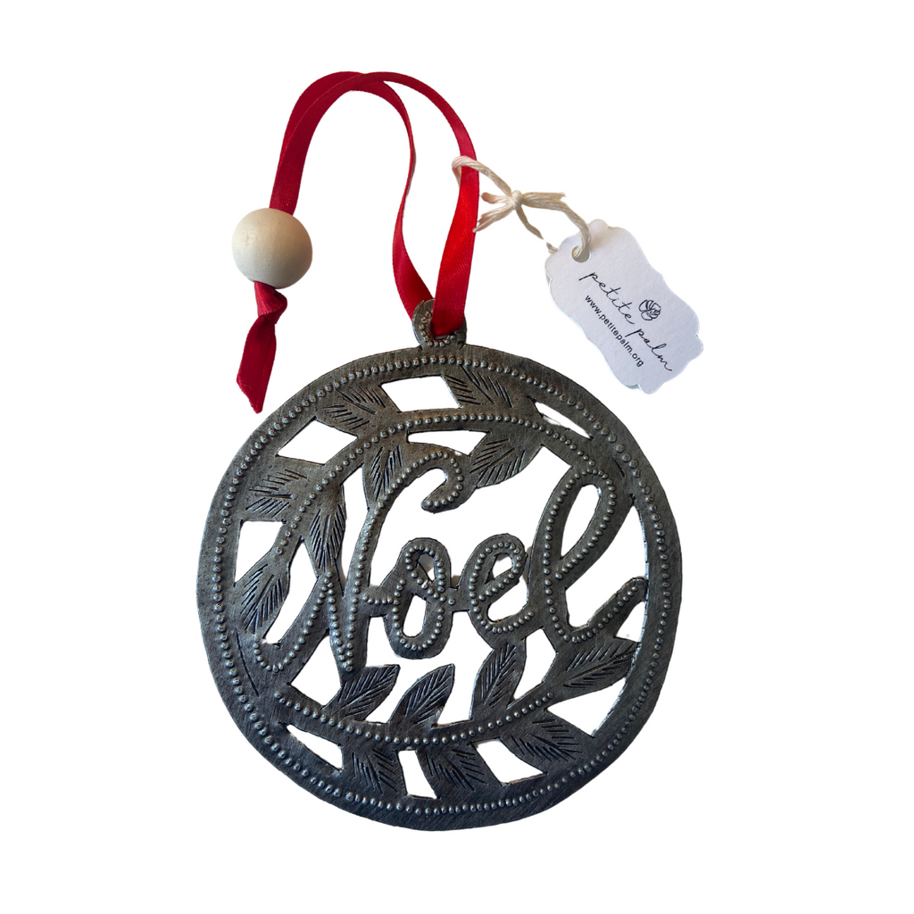 Metal Art Ornament - Noel with Leaves