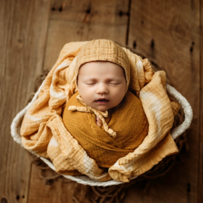 Muslin Baby Bonnet - Noonday